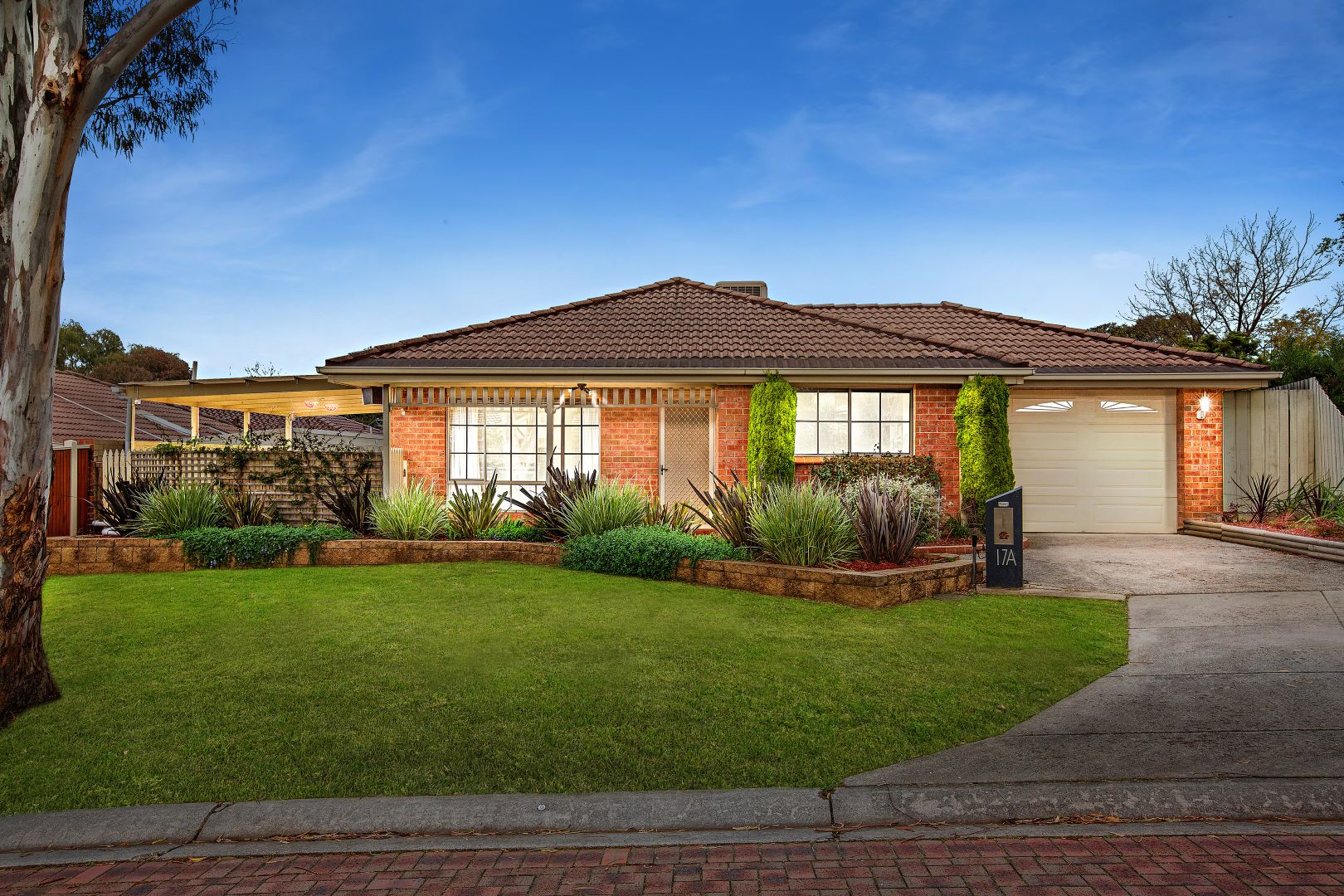 17A Fairlawn Place, Bayswater VIC 3153