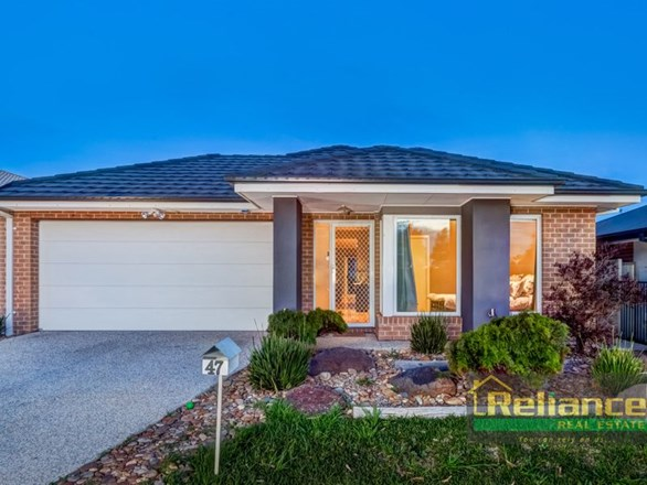 47 Rockpool Road, Truganina VIC 3029