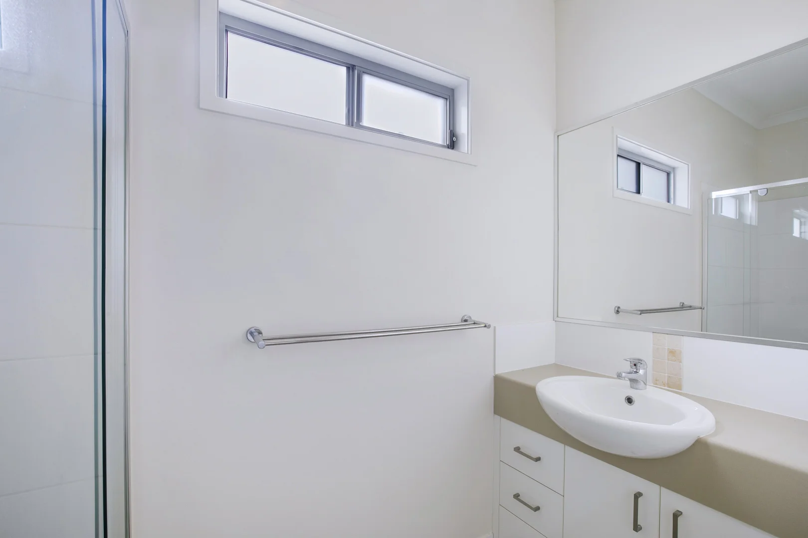 Additional image 11 of 3/104-106 Wynyard Street, Cleveland QLD 4163