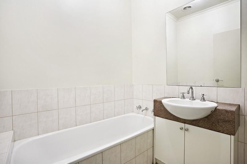 7/92-94 Carrington Road, Box Hill VIC 3128, Image 2