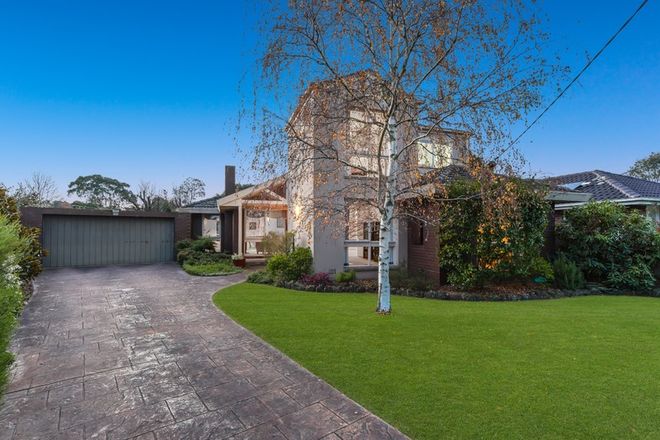 Picture of 9 Chatswood Close, GLEN WAVERLEY VIC 3150