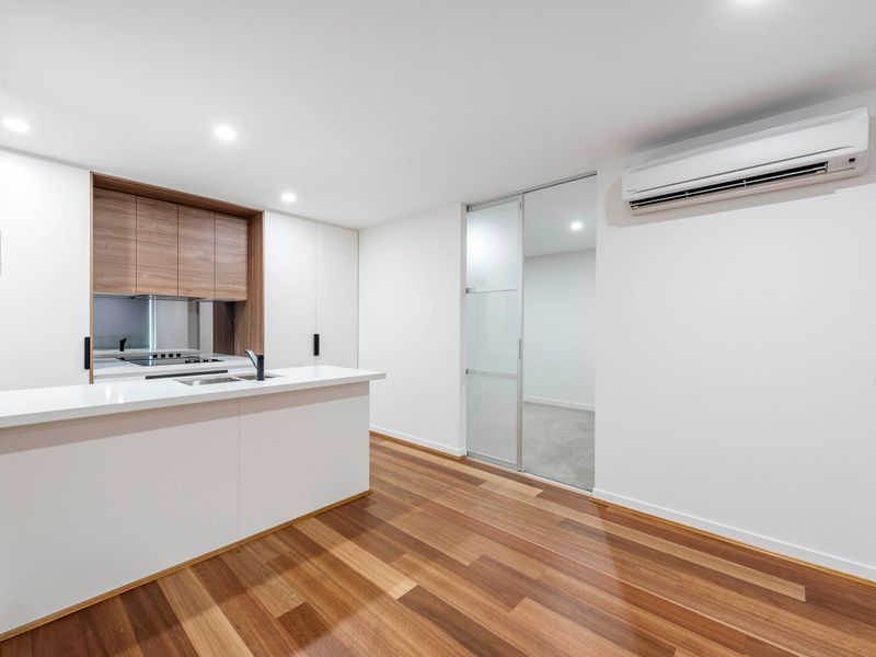 156/56 Forbes Street, Turner ACT 2612, Image 2
