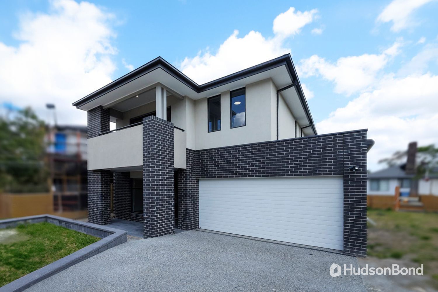 5 bedrooms House in 33 Auburn Crescent DONCASTER VIC, 3108