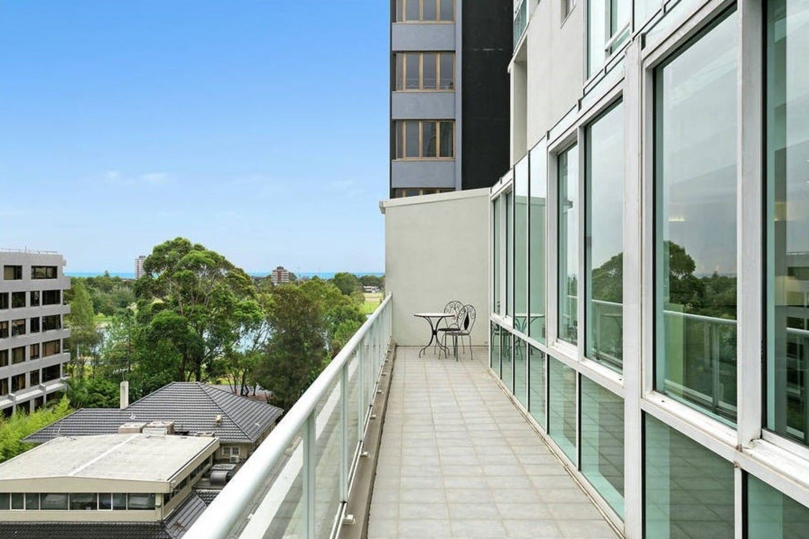 1 bedrooms Apartment / Unit / Flat in 57/604 St Kilda Road MELBOURNE VIC, 3000