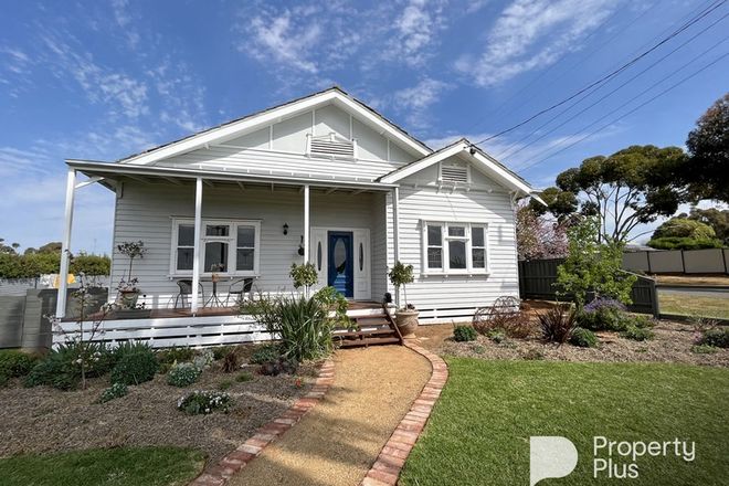 Picture of 15 View Street, CHARLTON VIC 3525