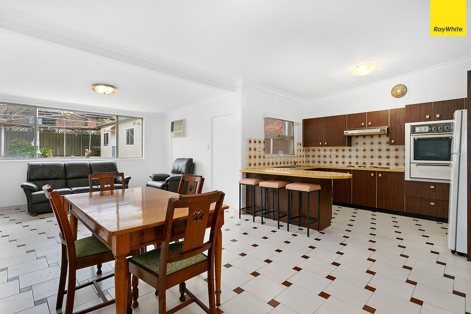 16 Lincoln St, Campsie NSW 2194, Image 1
