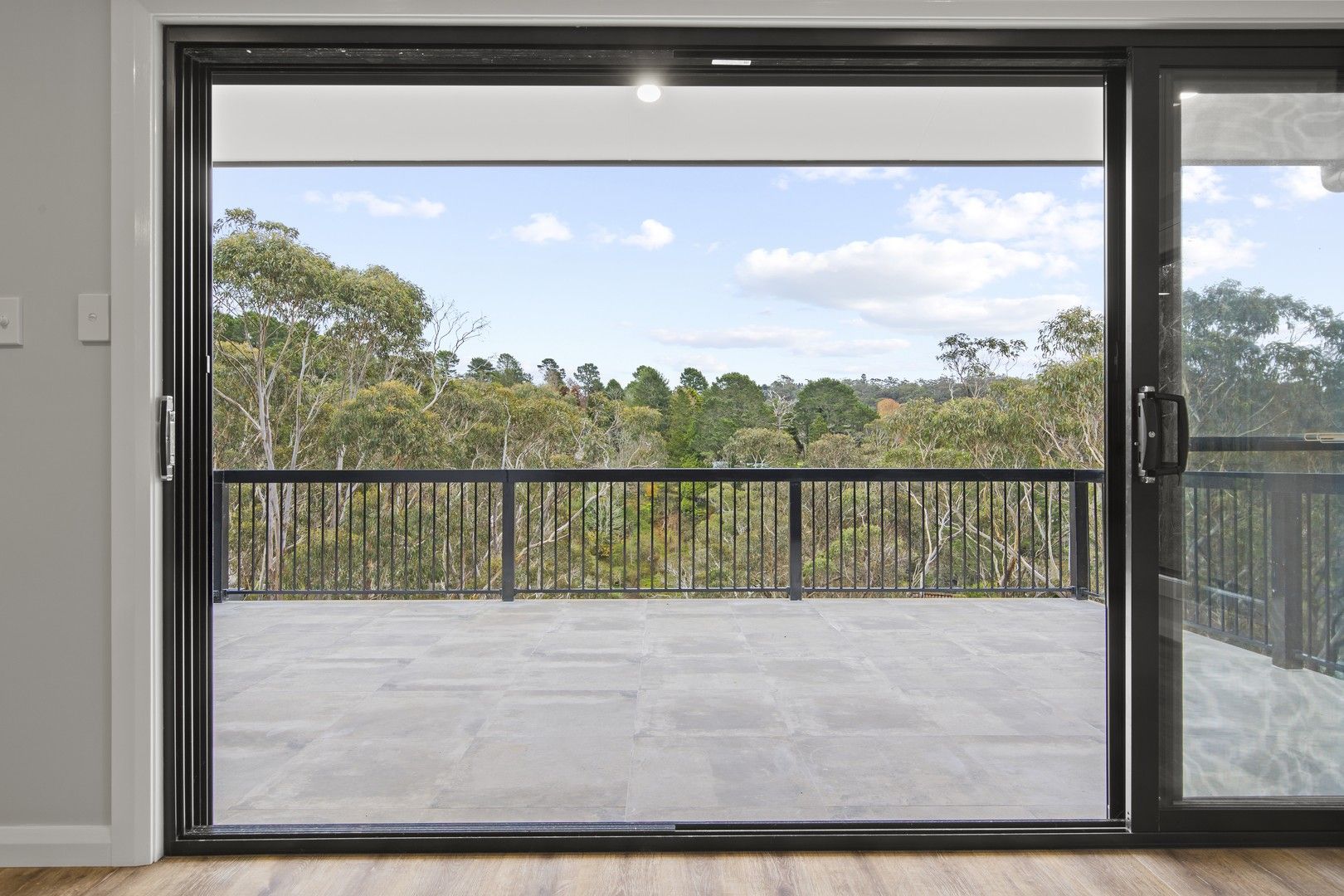 100 Rawson Pde, Leura NSW 2780, Image 0