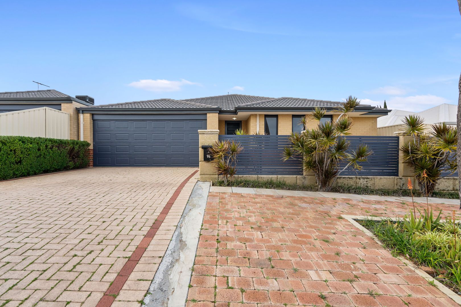 96 Kembla Circle, Madeley WA 6065, Image 1