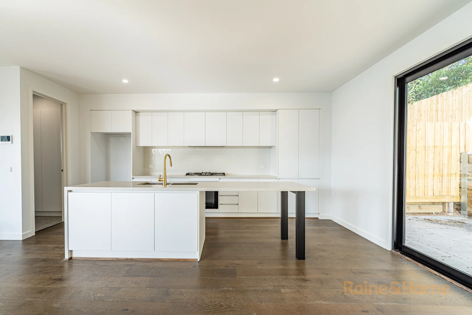 Additional image 6 of 1/110 Lebanon Street, Strathmore VIC 3041