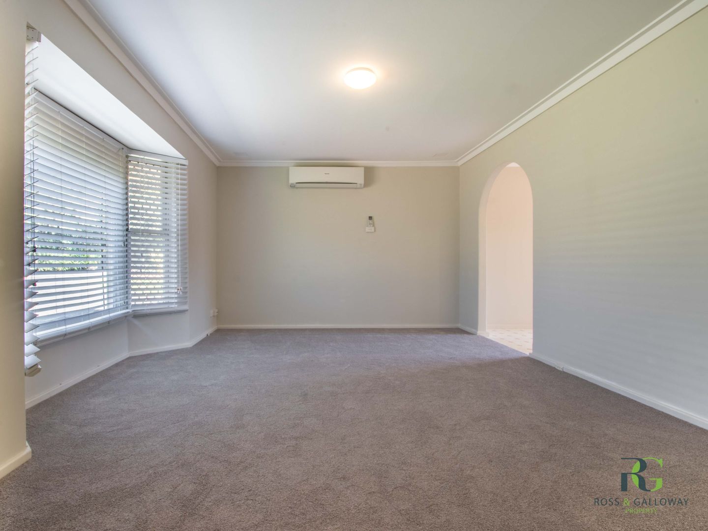 3/5 Bridges Road, Melville WA 6156, Image 1