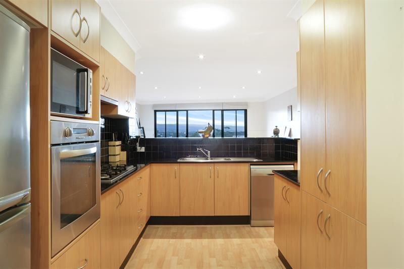 8/4-6 Wiseman Ave, North Wollongong NSW 2500, Image 2