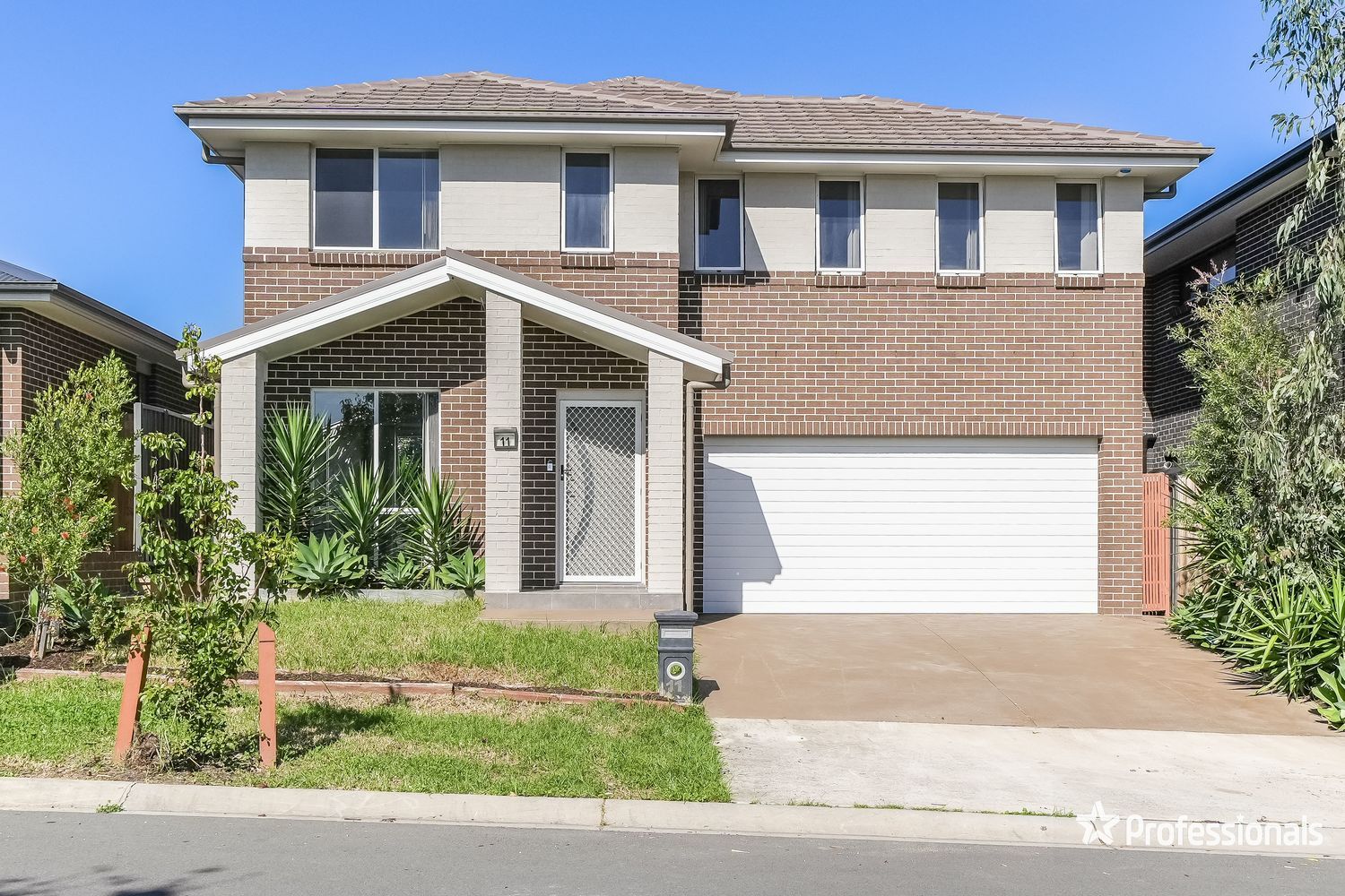 11 Larkham Street, Oran Park NSW 2570, Image 0