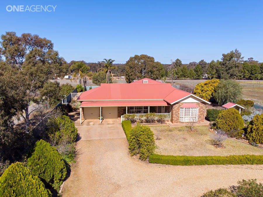 29 Booth Street, Coolamon NSW 2701, Image 0