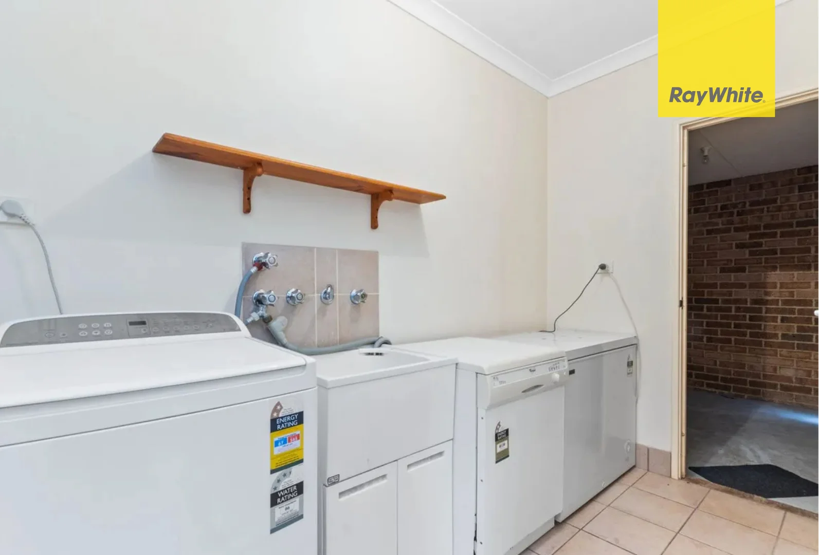 Additional image 18 of 2/22 Gentle Circle, South Guildford WA 6055