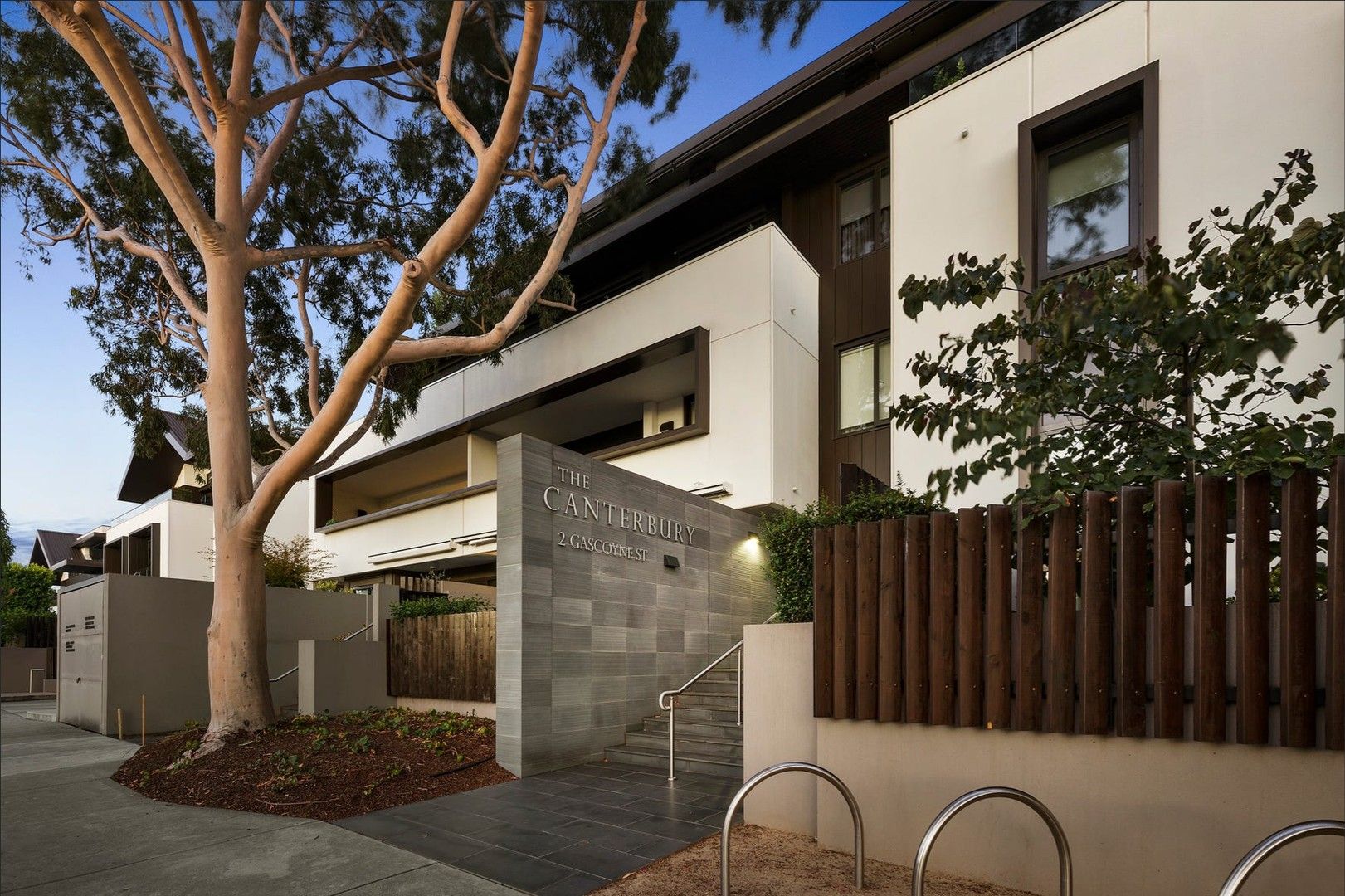 2 bedrooms Apartment / Unit / Flat in 11/2 Gascoyne St CANTERBURY VIC, 3126