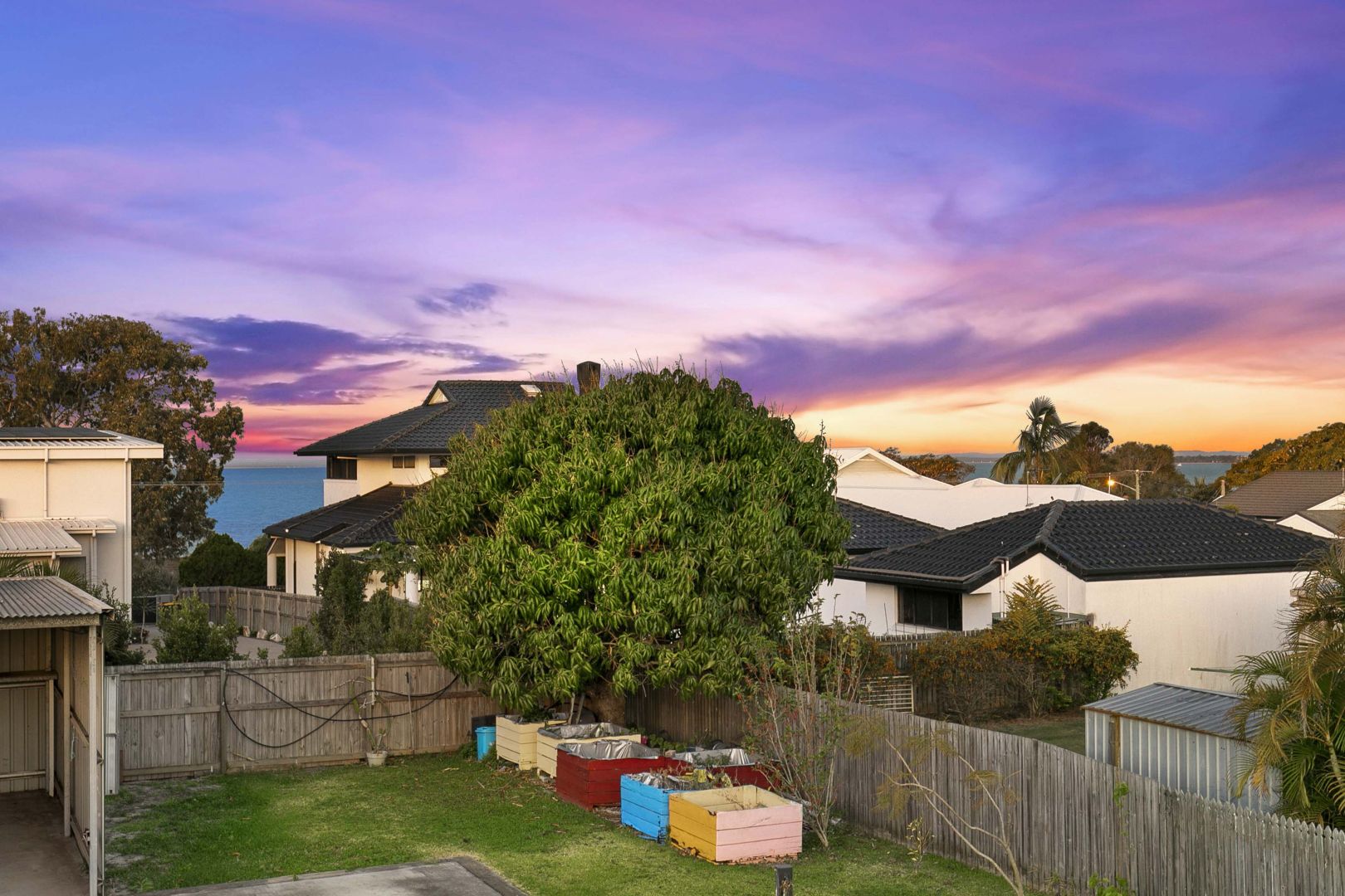 124 Long Street, Point Vernon QLD 4655 Domain