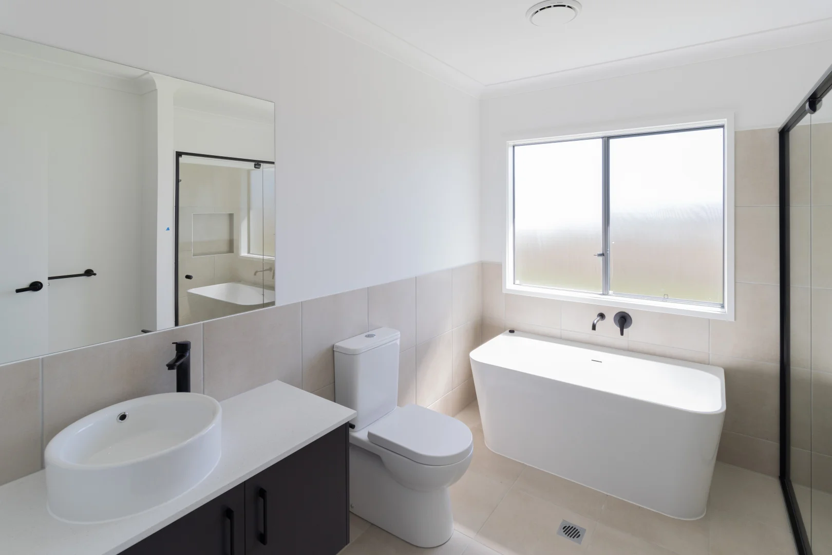 Additional image 8 of 24 Torbanlea Street, Burrum Heads QLD 4659