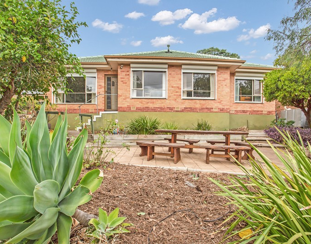 1 Dutton Drive, Para Hills SA 5096