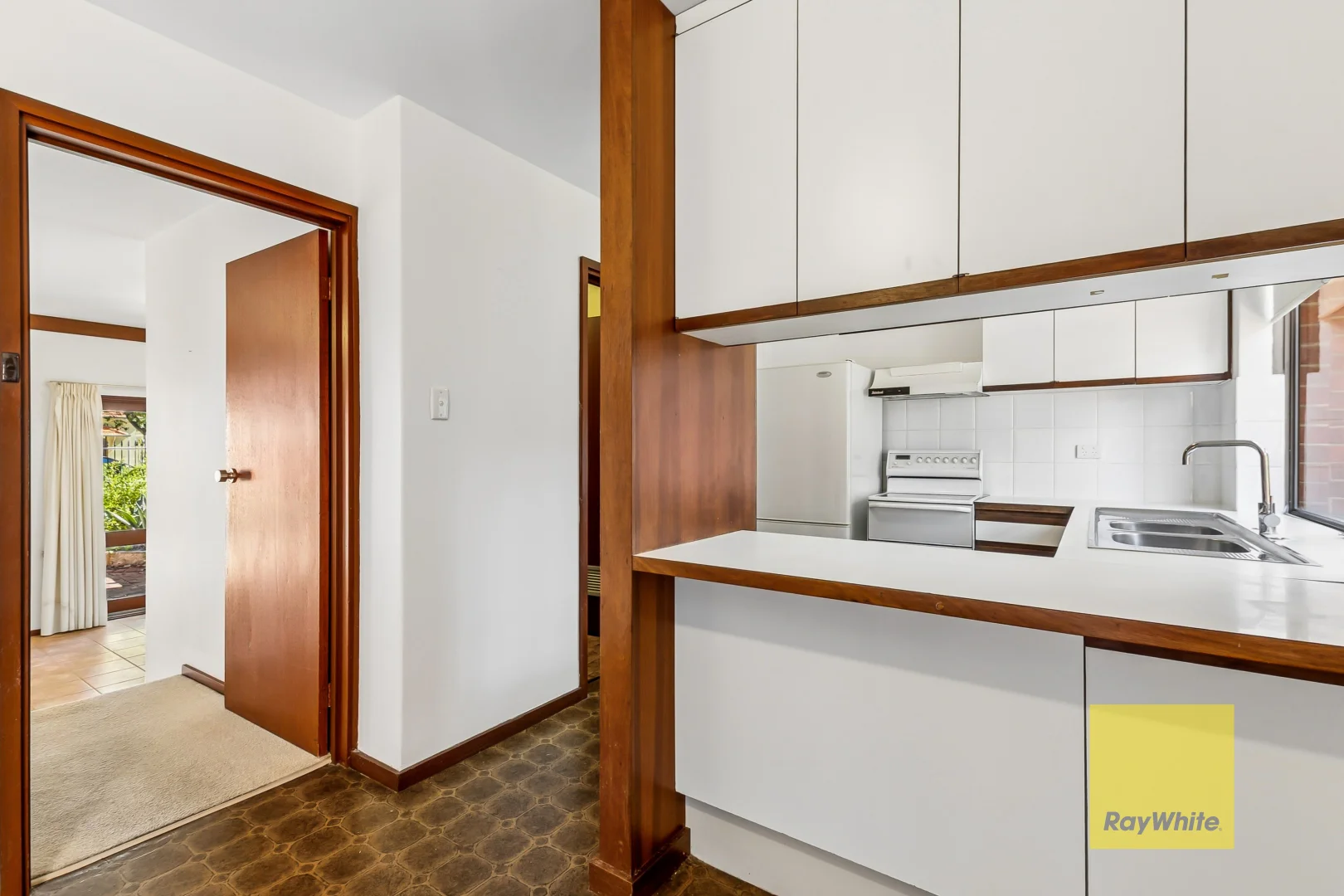 Additional image 6 of 10E Kanimbla Road, Nedlands WA 6009