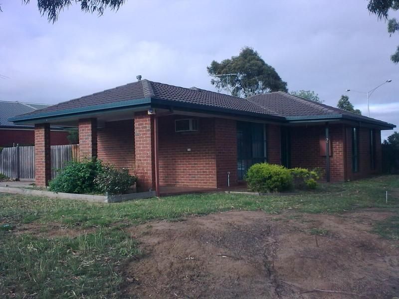 2 Woodworth Court, Roxburgh Park Property History & Address Research