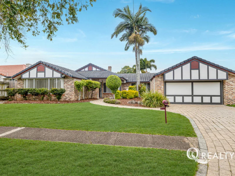 .8 Azalea Cres, Calamvale QLD 4116