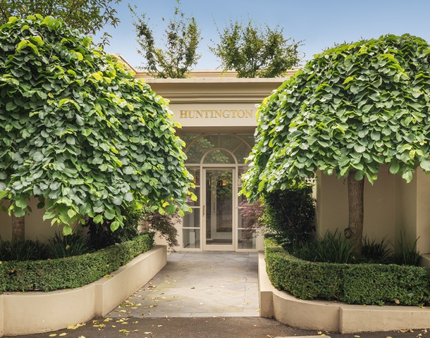 2/6-8 Canberra Road, Toorak VIC 3142