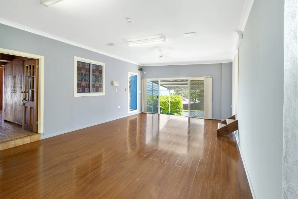 Additional image 11 of 55 Buena Vista Avenue, Lake Heights NSW 2502