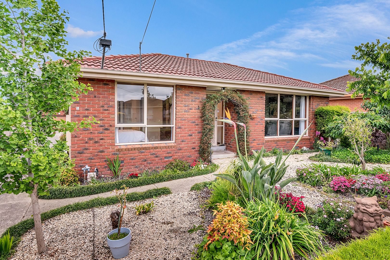 33A Carlisle Street, Craigieburn VIC 3064, Image 2