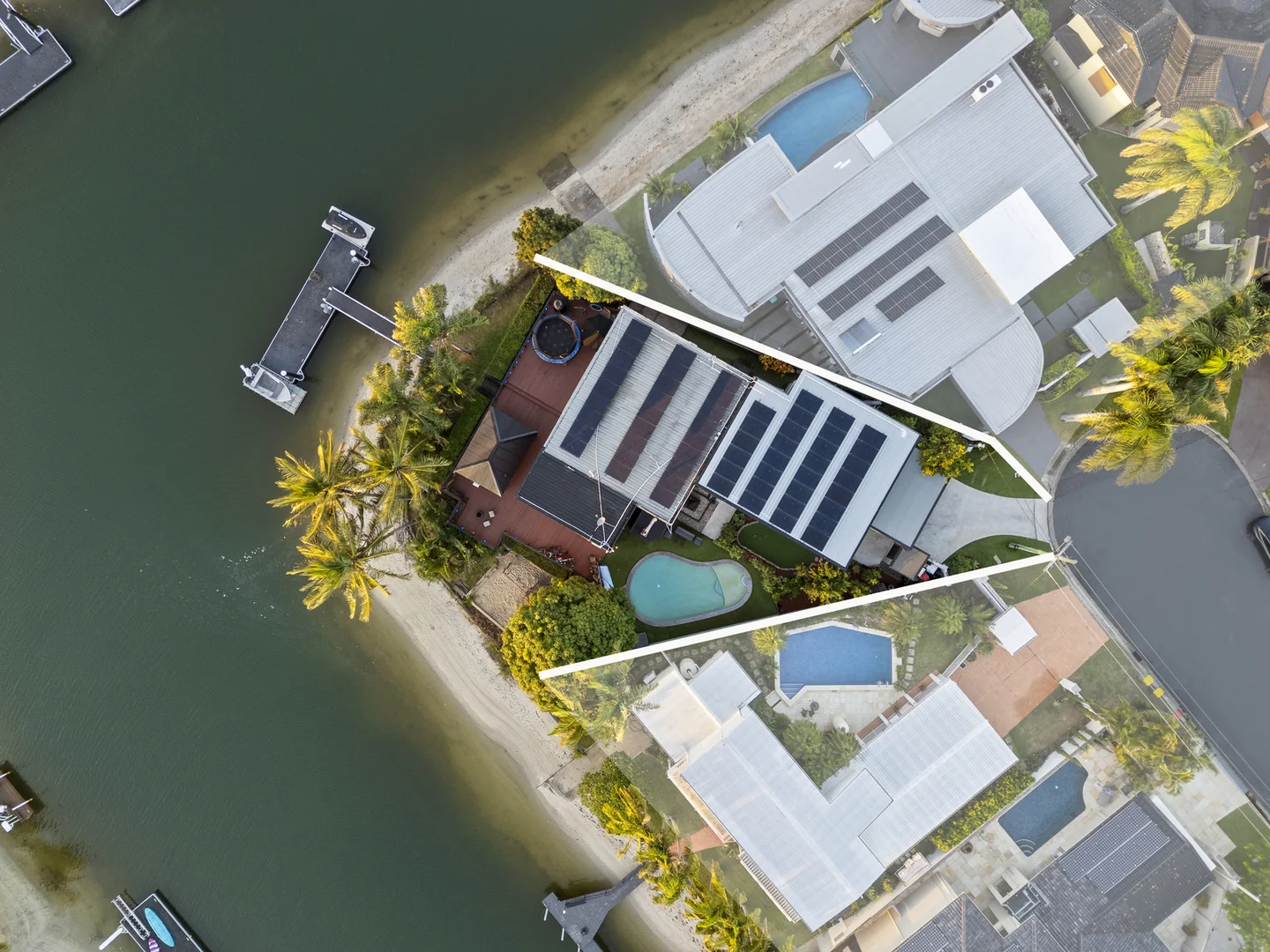 Additional image 6 of 138 Amalfi Drive, Isle Of Capri QLD 4217
