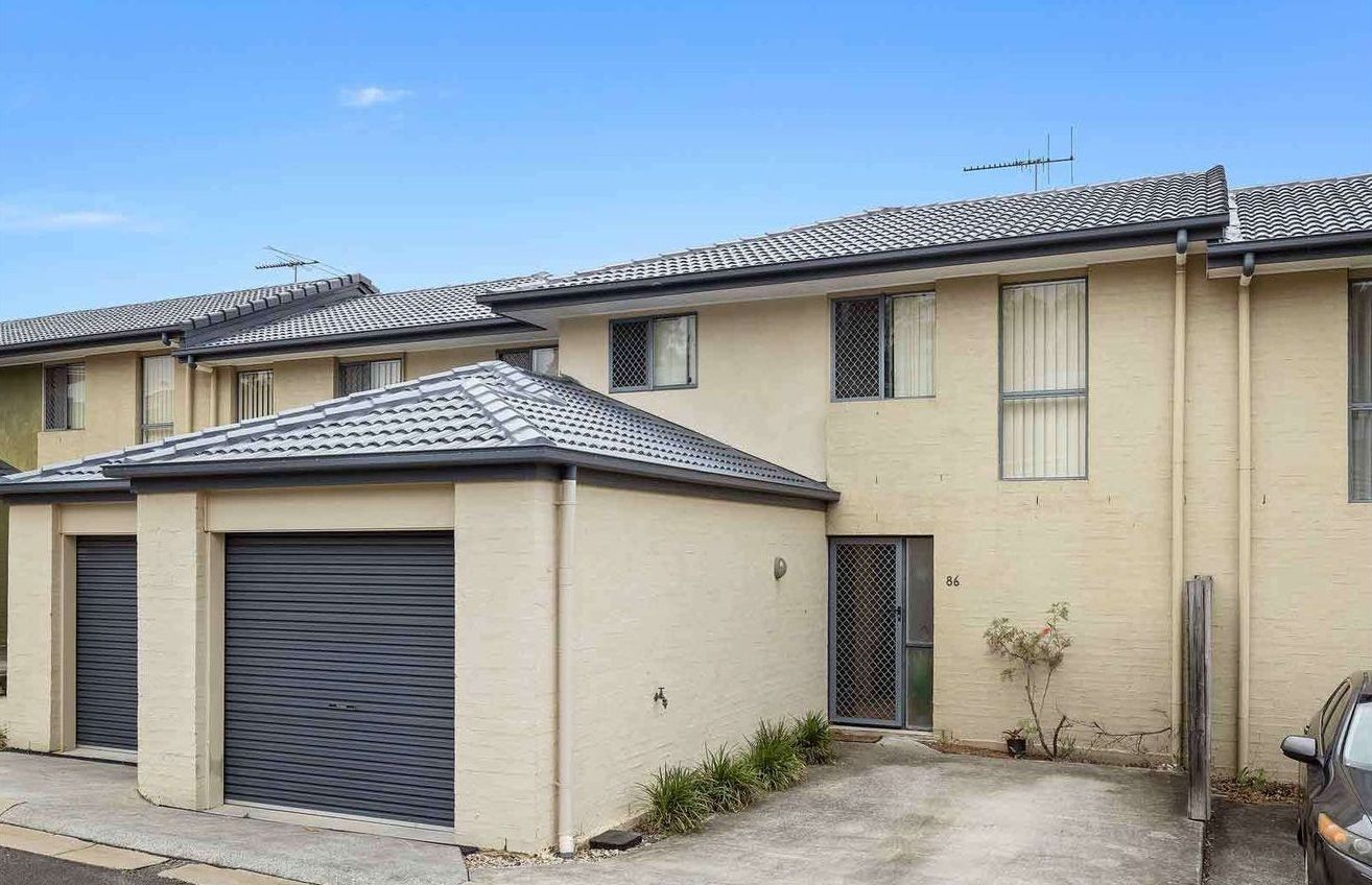 2 bedrooms Townhouse in 86, 250 Sumners Rd RIVERHILLS QLD, 4074