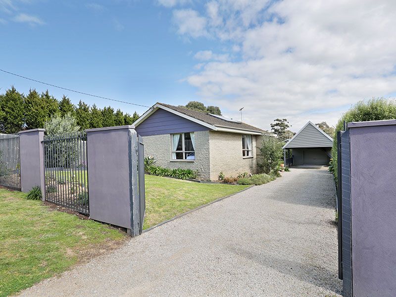 114 Beacon Point Road, Clifton Springs VIC 3222, Image 0