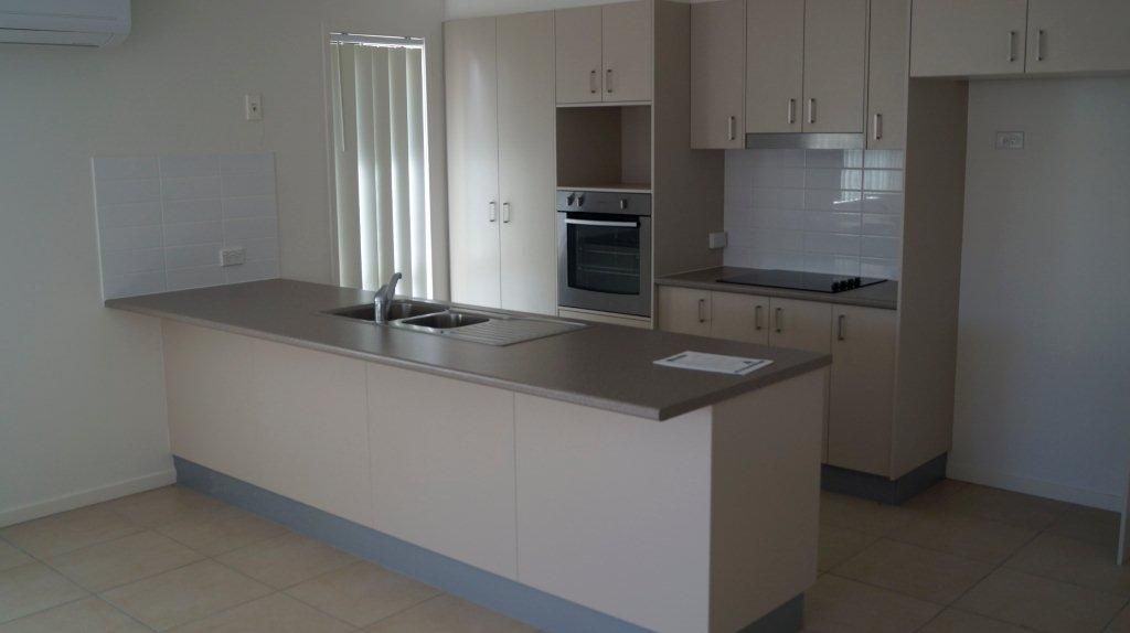 10 Denning Street, Fernvale QLD 4306 House For Rent 550 Domain