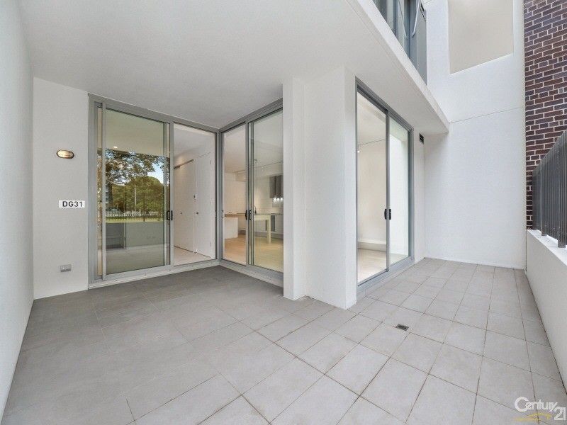 2 bedrooms Apartment / Unit / Flat in DG31/810 Elizabeth Street WATERLOO NSW, 2017