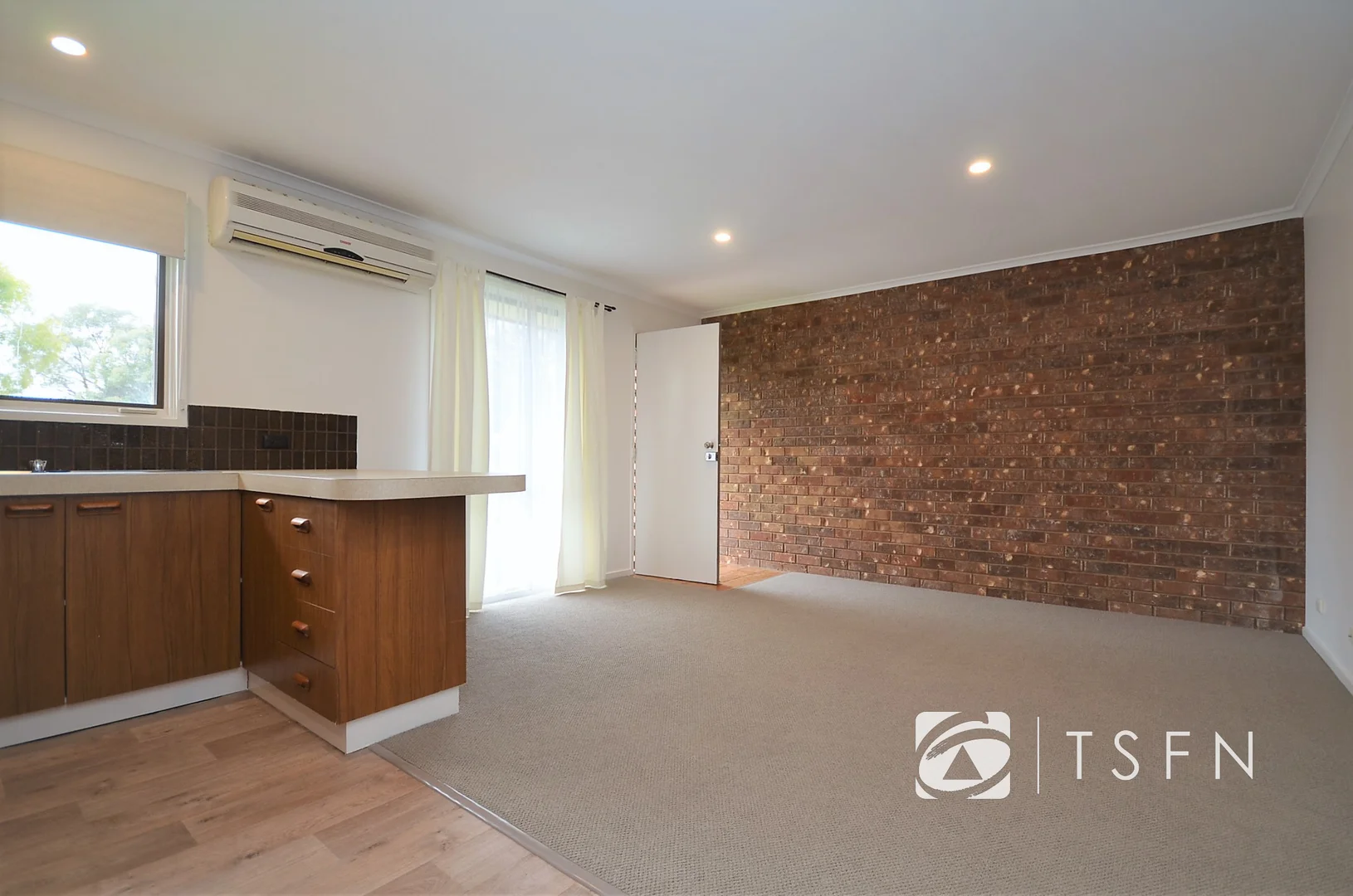 Additional image 3 of 4/8 Tennyson St, Quarry Hill VIC 3550