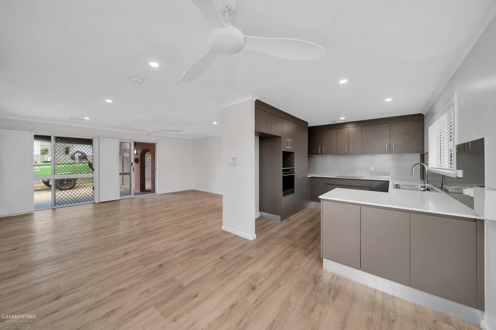 3 bedrooms House in 3 Pepperina Street MOOROOBOOL QLD, 4870