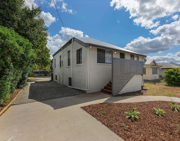 28 Dudleigh Street, Booval QLD 4304