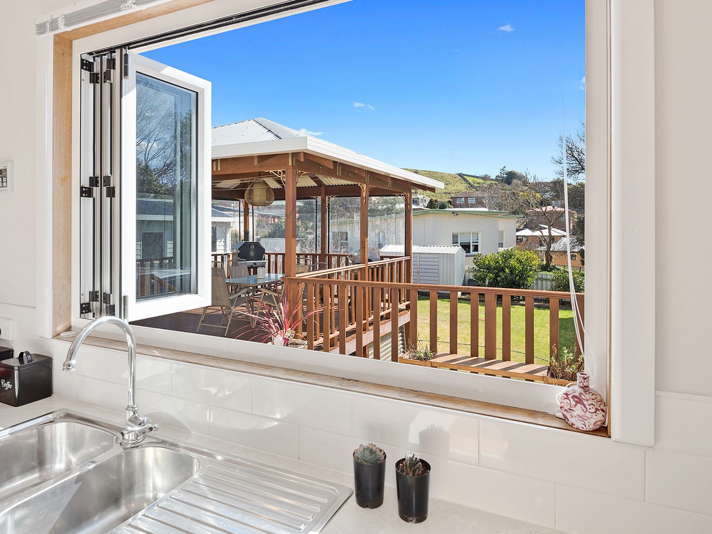 350 Mount Street, Upper Burnie TAS 7320, Image 2