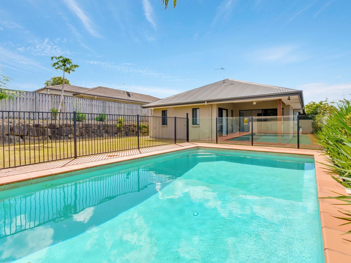 10 Kabi Place, Pacific Pines QLD 4211, Image 0