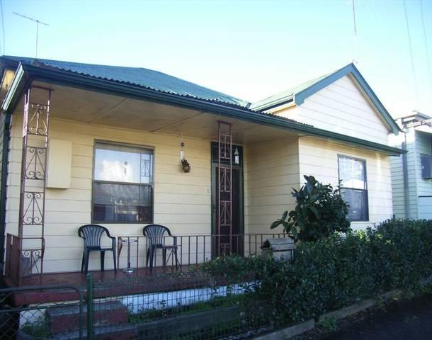 6 Tighes Terrace, Tighes Hill NSW 2297