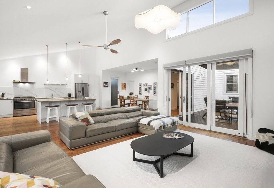 4 bedrooms House in 49 Stirling Street FOOTSCRAY VIC, 3011