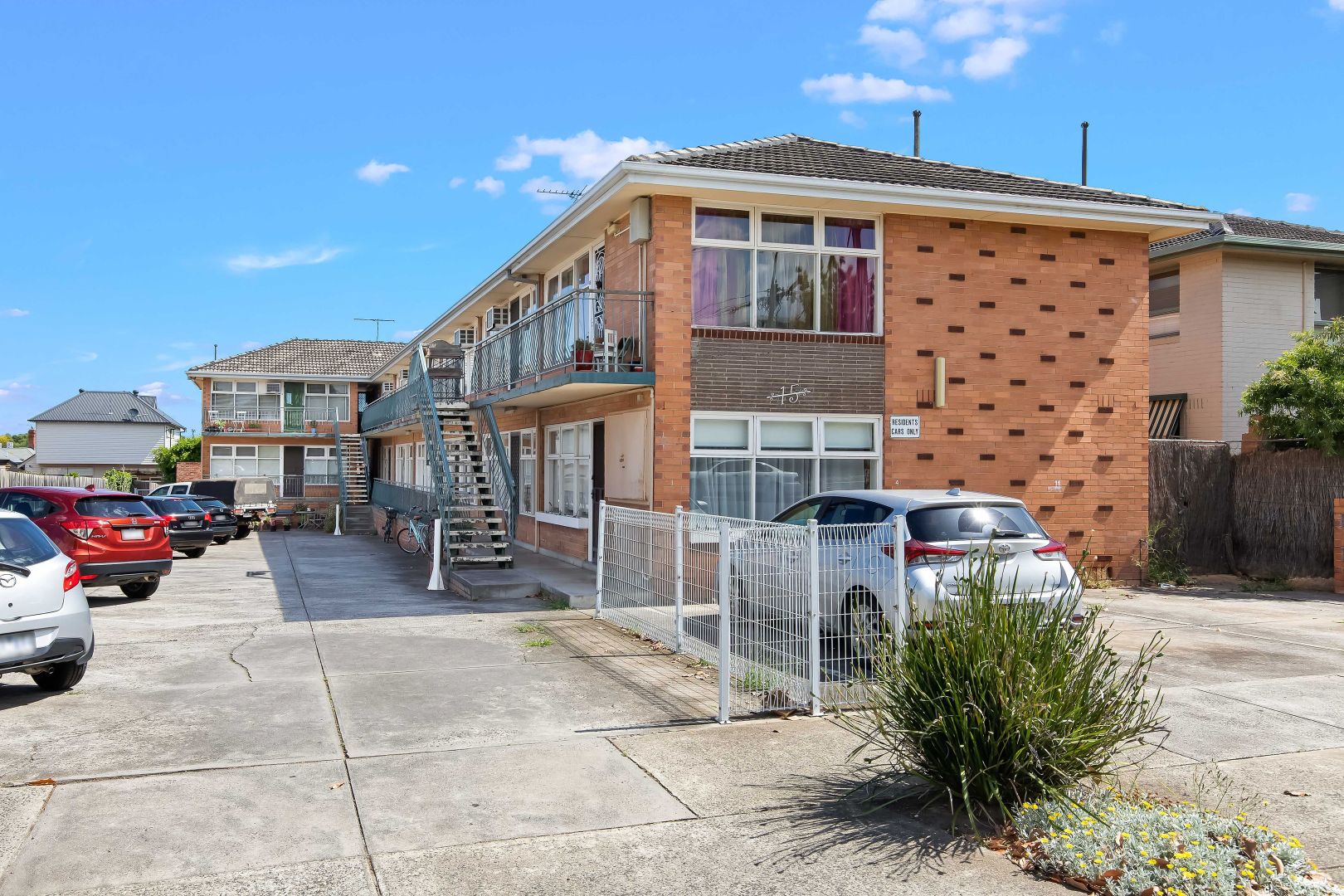 11/15 Kemp Street, Thornbury Property History & Address Research Domain
