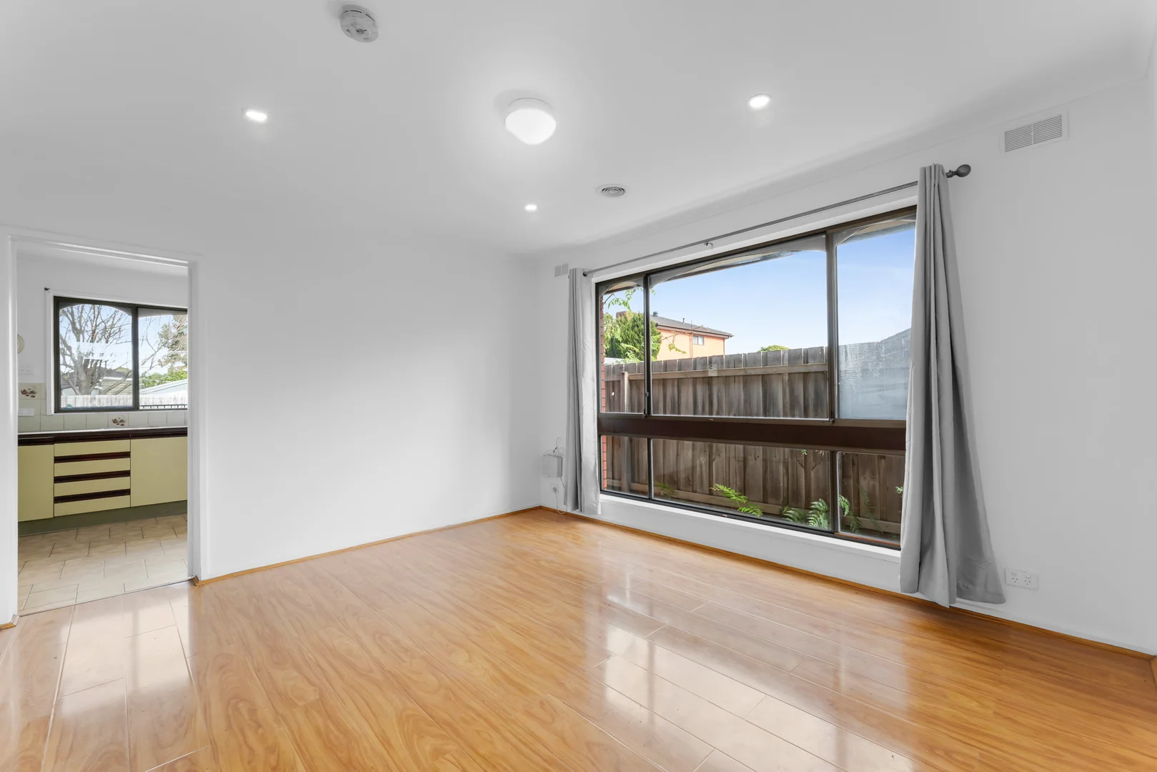 Additional image 5 of 8 Fenfield Street, Cranbourne VIC 3977