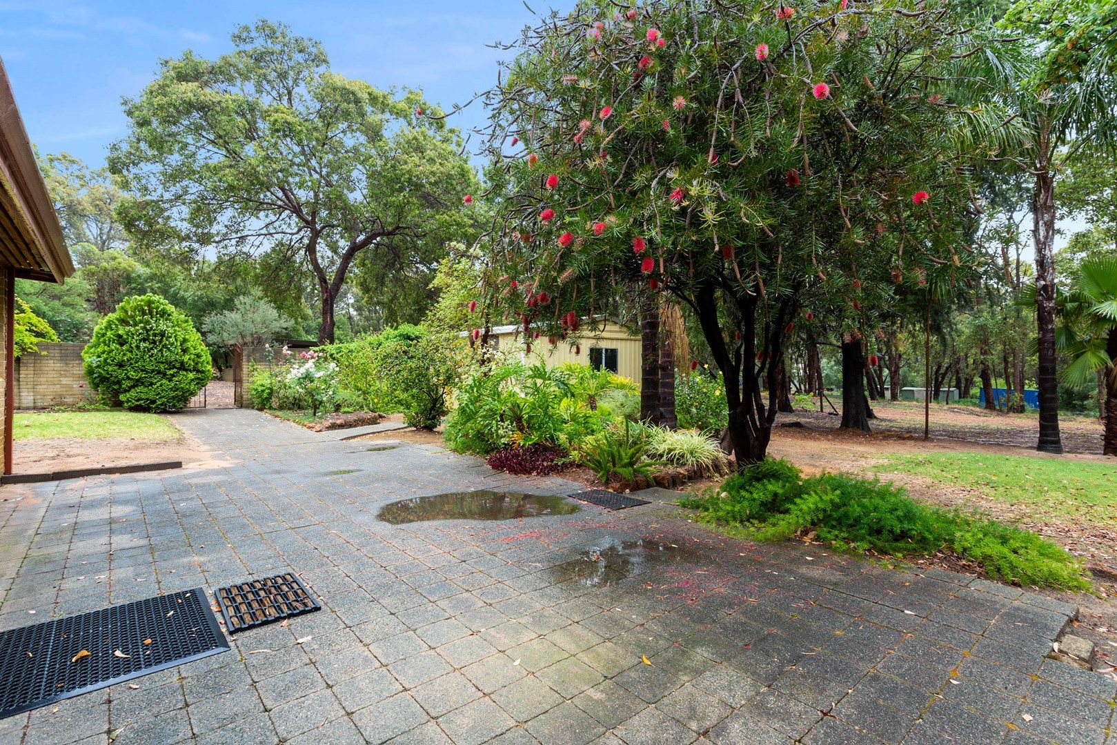 4 bedrooms House in 7 Hardey Road GLEN FORREST WA, 6071