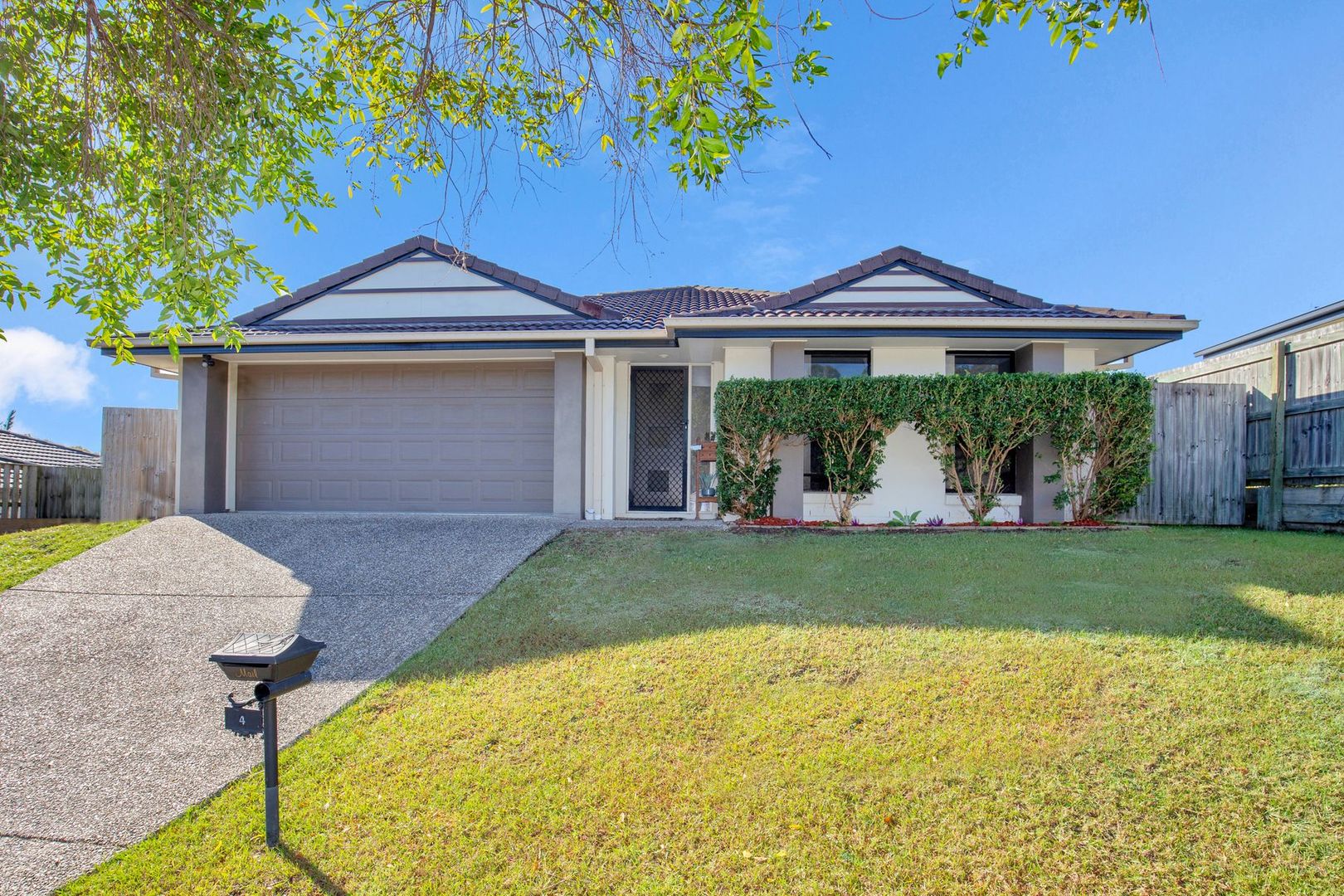 4 Currawong Crescent, Upper Coomera QLD 4209