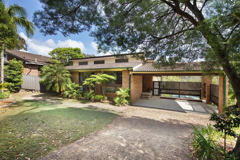 26 Shearwater Avenue, Woronora Heights Property History & Address
