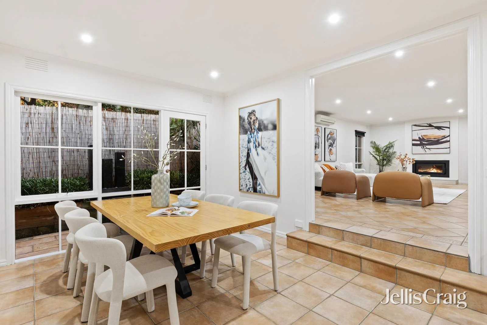 Additional image 4 of 12 Thorncombe Walk, Doncaster East VIC 3109