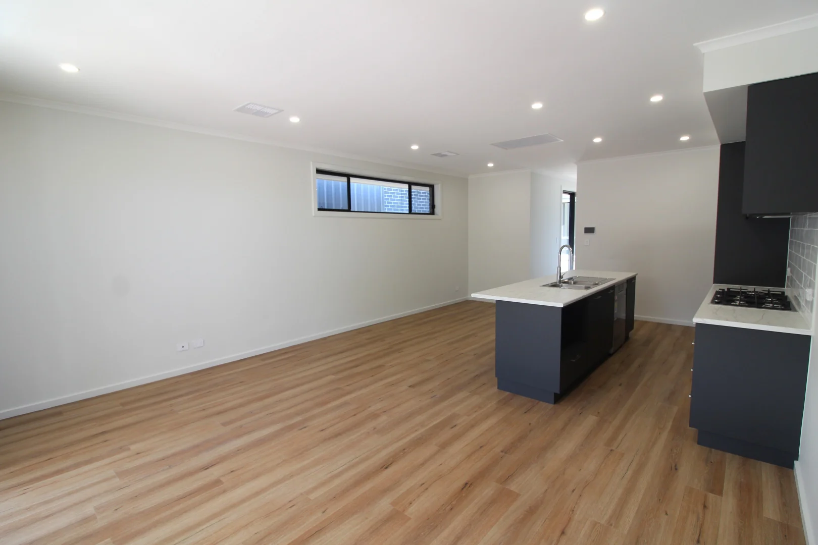 Additional image 4 of 9 Deemster Avenue, Christies Beach SA 5165