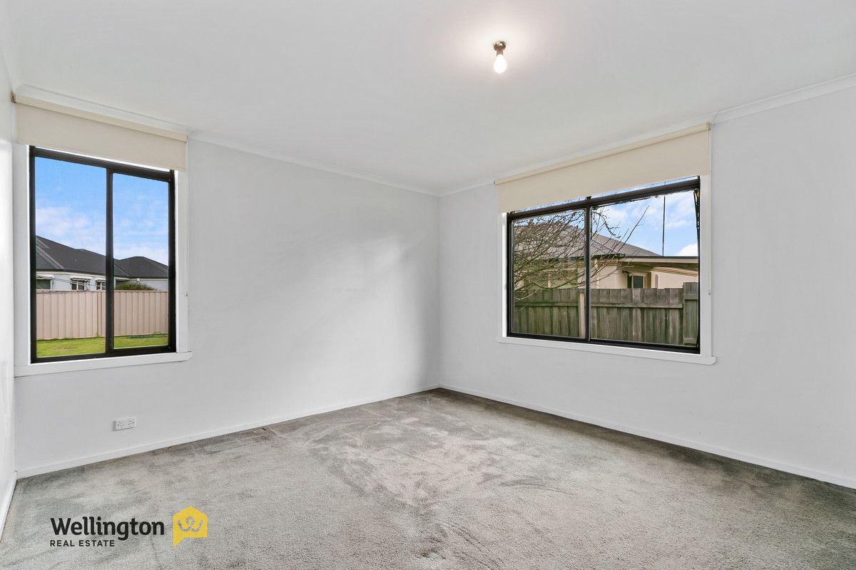 6 Macarthur Street, Sale VIC 3850 House For Rent Domain