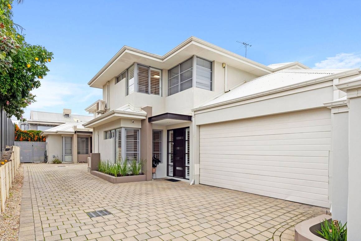 Picture of 33C Barnes Street, INNALOO WA 6018