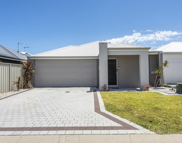 3 Yandal Way, Golden Bay WA 6174